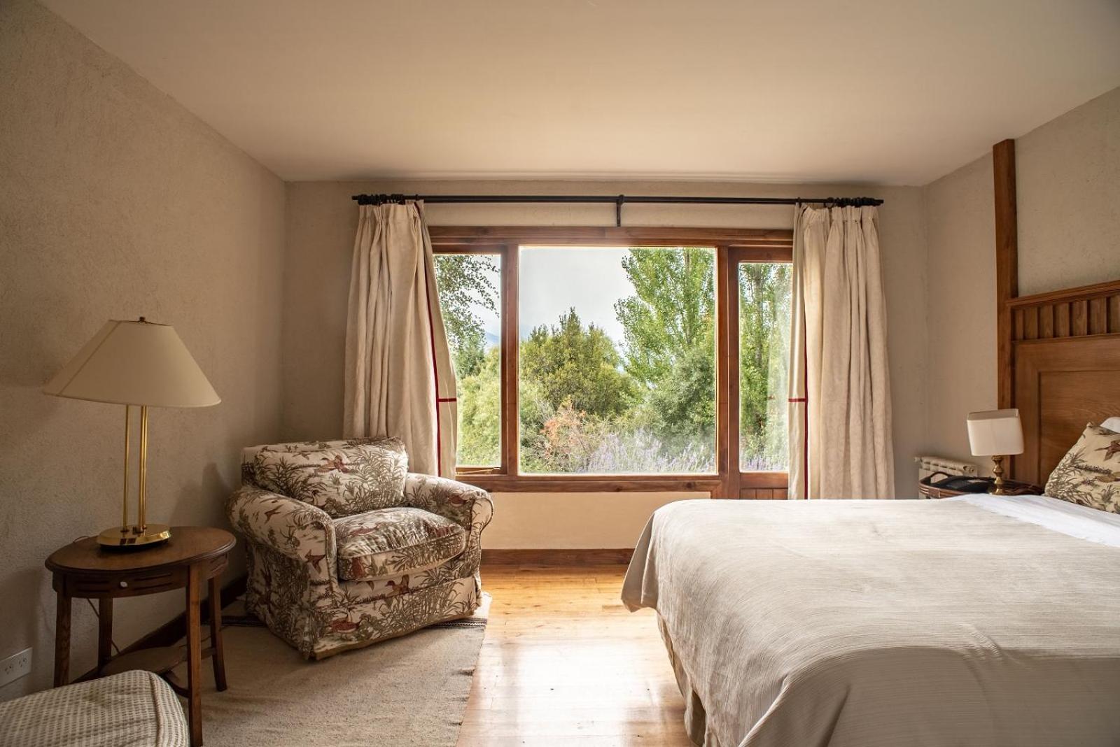 Arelauquen Bungalows & Suites ซานคาร์ลอส เด บาริโลเช ภายนอก รูปภาพ