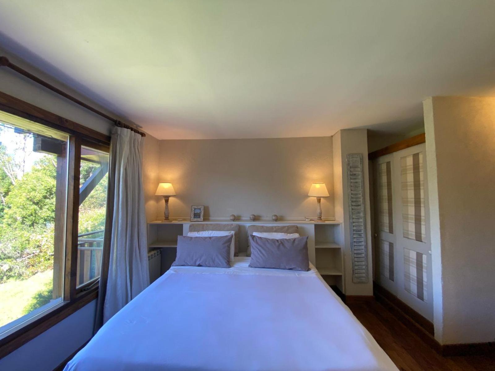 Arelauquen Bungalows & Suites ซานคาร์ลอส เด บาริโลเช ภายนอก รูปภาพ